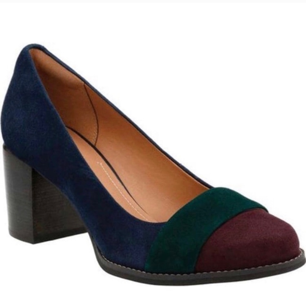 Clarks Tarah Brae heels navy suede size 6